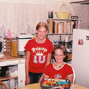 /Albums/1/993100 R1 03 6