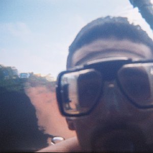 /Albums/8/993433 R1 09 10a